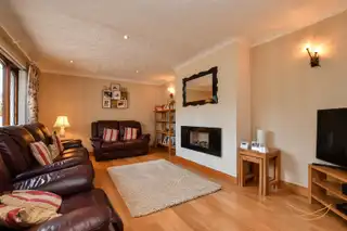 18 Highgrove DriveImage 9