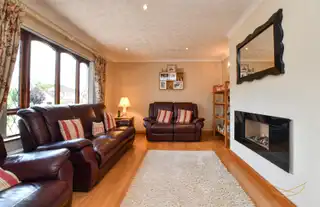 18 Highgrove DriveImage 11