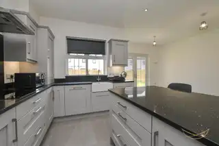 22 Cloughan ViewImage 14