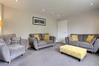 1 Manse GateImage 5