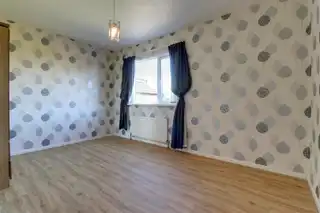 2 Edenvale CrescentImage 8