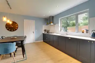 10 Kinwood CrescentImage 6