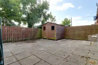 9 Rugby GardensImage 12
