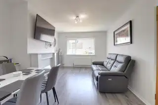 47 Rathmullan DriveImage 2