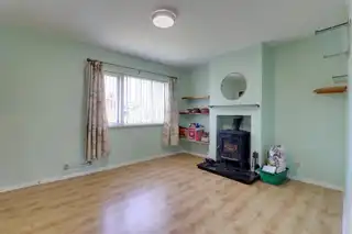 6 Whinpark RoadImage 2