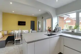 10 Roseville AvenueImage 5