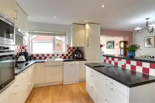 7 Ballymacormick CrescentImage 8