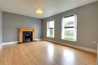 15 Armstrong AvenueImage 3