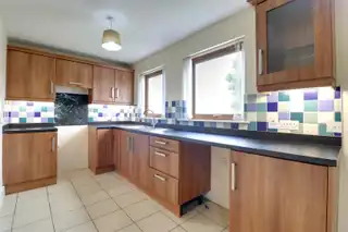 15 Armstrong AvenueImage 5