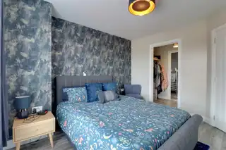 32 Balmoral SquareImage 15
