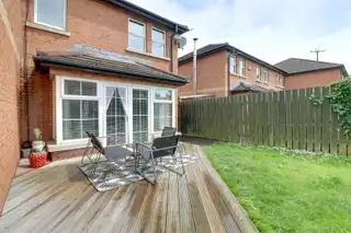 32 Balmoral SquareImage 22