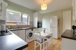 44 Saratoga AvenueImage 7