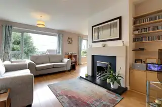 44 Saratoga AvenueImage 3