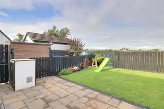 37 Hawthorn CrescentImage 16