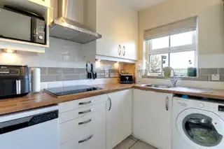37 Hawthorn CrescentImage 5