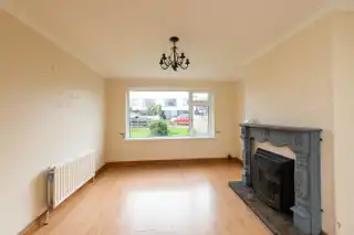 19 Craigs RoadImage 9