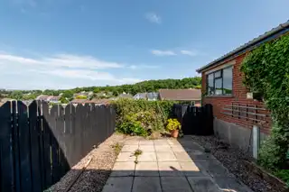 27 Craigs RoadImage 18