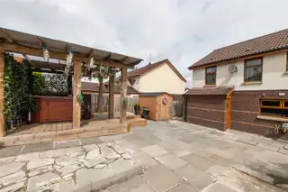 68 Primrose GardensImage 24
