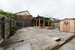 68 Primrose GardensImage 21