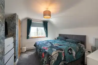 25 Lynn AvenueImage 16