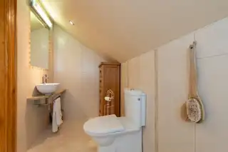 Barrack HillImage 40