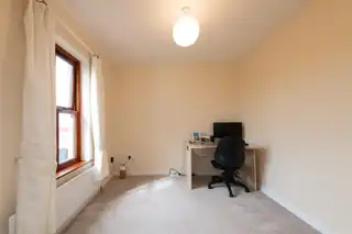 24 Castle WoodImage 19