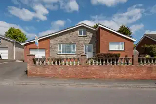 Image 1 for 10 Struell Road