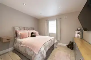 76 Commons RoadImage 33
