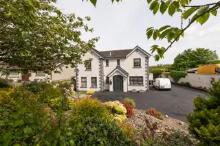 Image 1 for 76 Commons Road