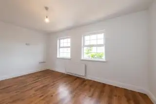 76 Commons RoadImage 21