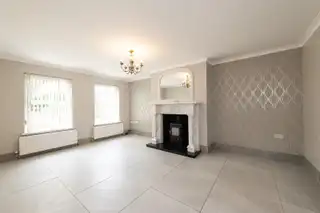 76 Commons RoadImage 5