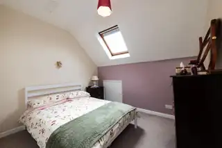 2 Green RoadImage 20