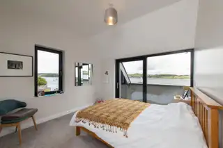 Coastguard ApartmentsImage 26