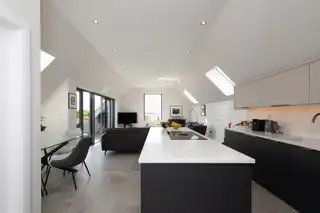Coastguard ApartmentsImage 21