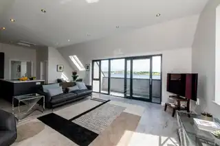 Coastguard ApartmentsImage 16