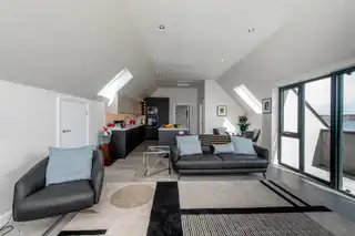 Coastguard ApartmentsImage 10