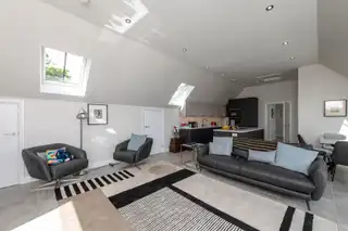 Coastguard ApartmentsImage 7