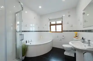 3 Malone DriveImage 22