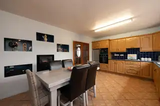 3 Malone DriveImage 11