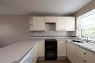 55 Pond Park RoadImage 3