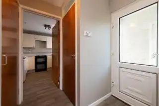 55 Pond Park RoadImage 11