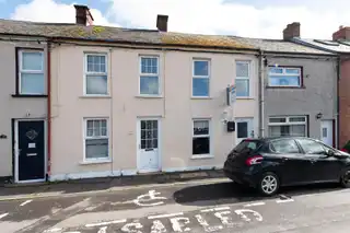 Image 1 for 35 Antrim Road