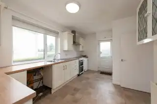 3 JordanstownImage 5