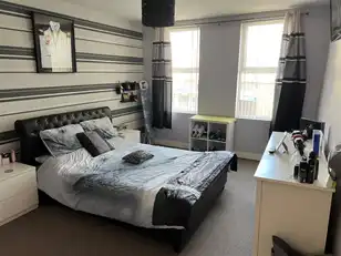 3 High StreetImage 3