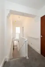 186 Ravenhill AvenueImage 10