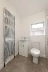 186 Ravenhill AvenueImage 15