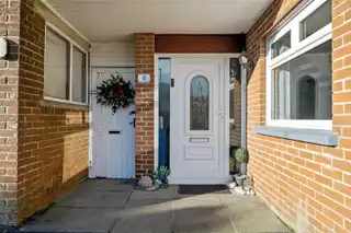 8 Kimberley DriveImage 2