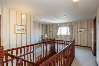 3 Tudor GroveImage 14