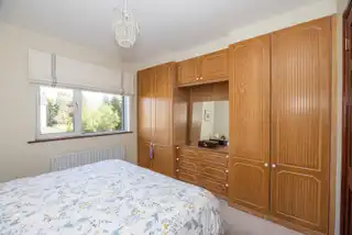3 Tudor GroveImage 22