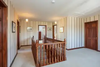 3 Tudor GroveImage 15